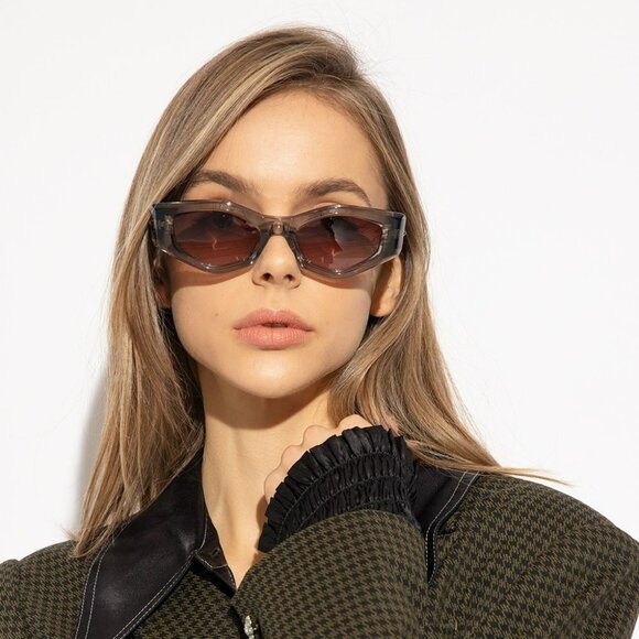 Valentino Women Sunglasses Translucent Grey Rose Irregular V - TRE VLS-101C-51 - Picture 1 of 14